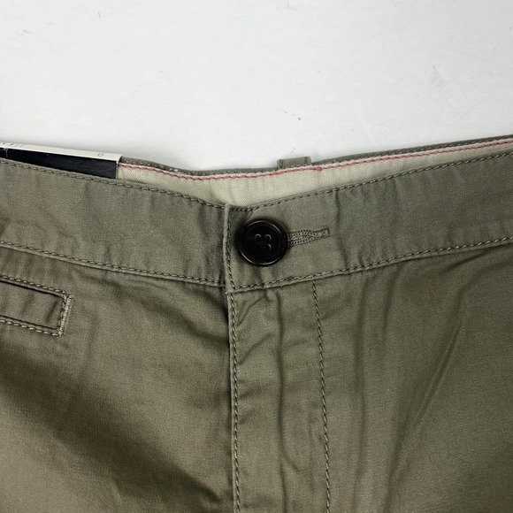 Banana Republic Olive Green Ryan Fit Shorts Size 6 - Picture 2 of 10